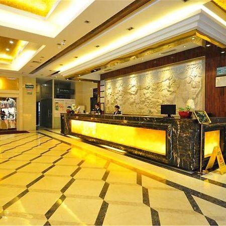 Greentree Inn Guangdong Guangzhou Jichang Road Express Hotel Luaran gambar